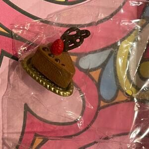 Re-ment Petite Sweet Dessets - 3 different sweets in Sealed Package - No Box